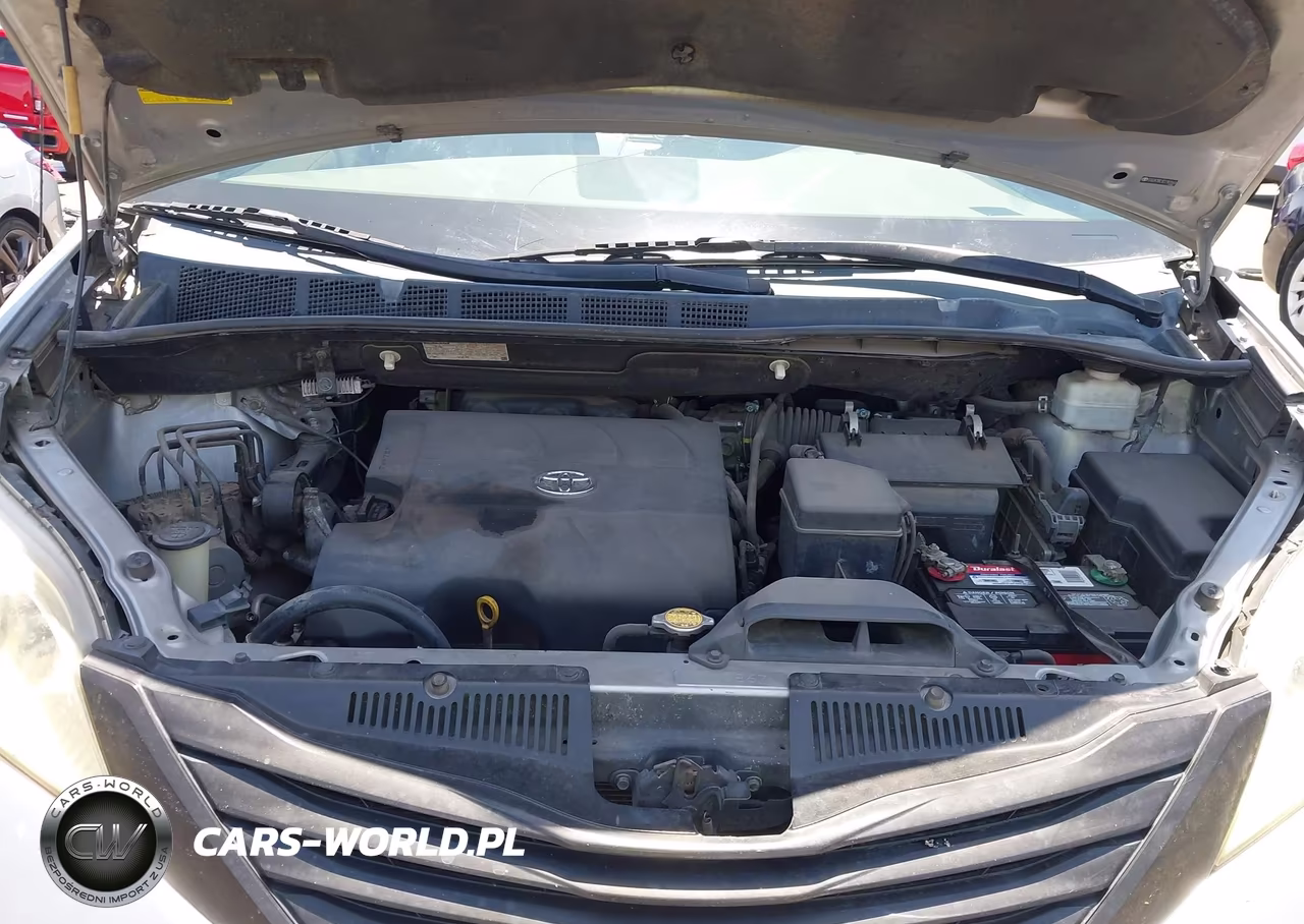 2012 Toyota Sienna Base V6 7 Passenger VIN:5TDZK3DC1CS181540 - 10