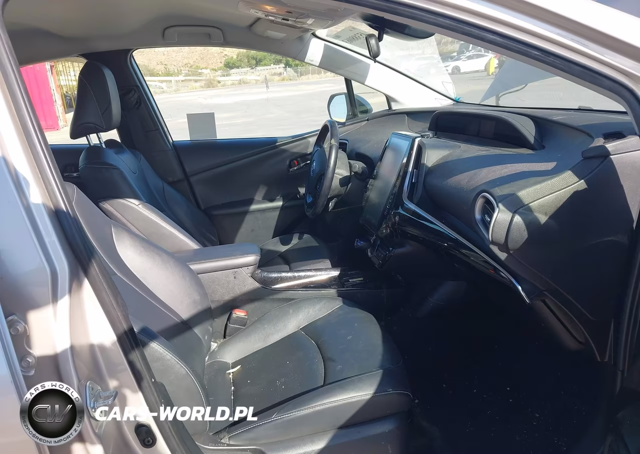 2021 Toyota Prius Prime Xle VIN:JTDKAMFP5M3164849 - 5