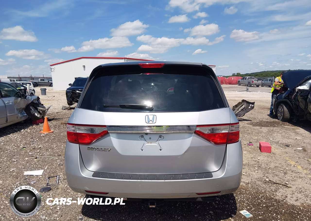 2013 Honda Odyssey Lx VIN:5FNRL5H28DB028816 - 16