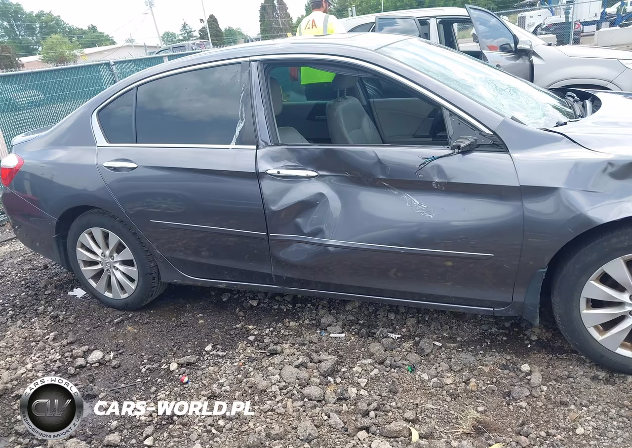 2015 Honda Accord Ex-L VIN:1HGCR2F88FA213598 - 13