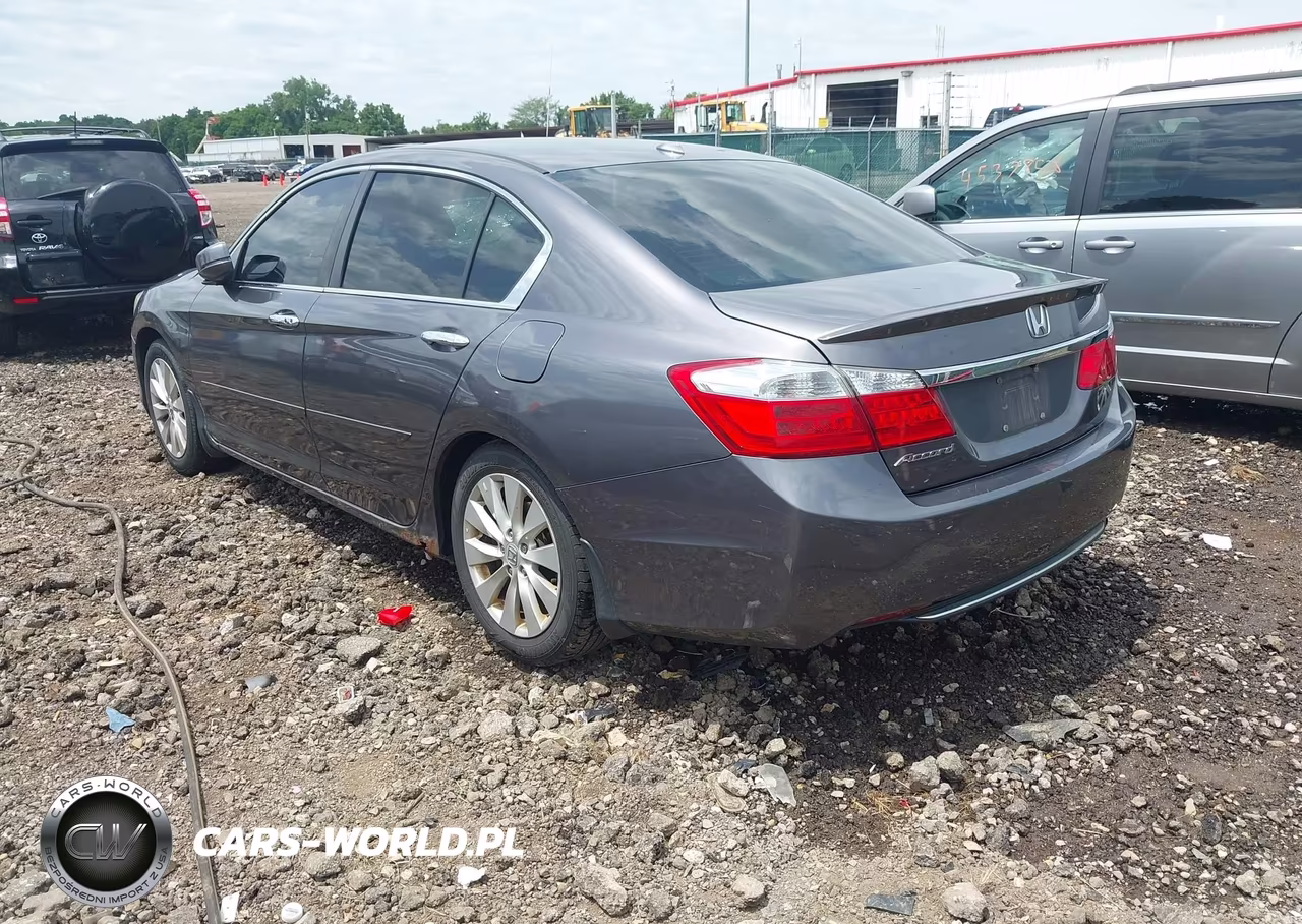 2015 Honda Accord Ex-L VIN:1HGCR2F88FA213598 - 3