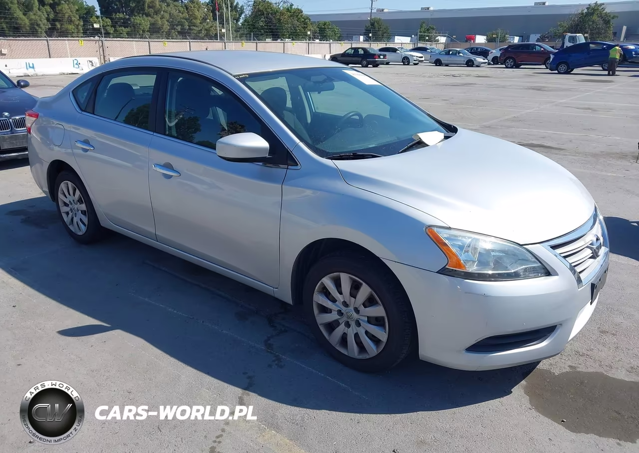 2014 Nissan Sentra S – zdjęcie 1 z 11