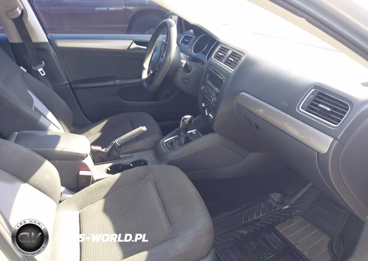2015 Volkswagen Jetta 1.8T Se VIN:3VWD17AJ3FM217317 - 5