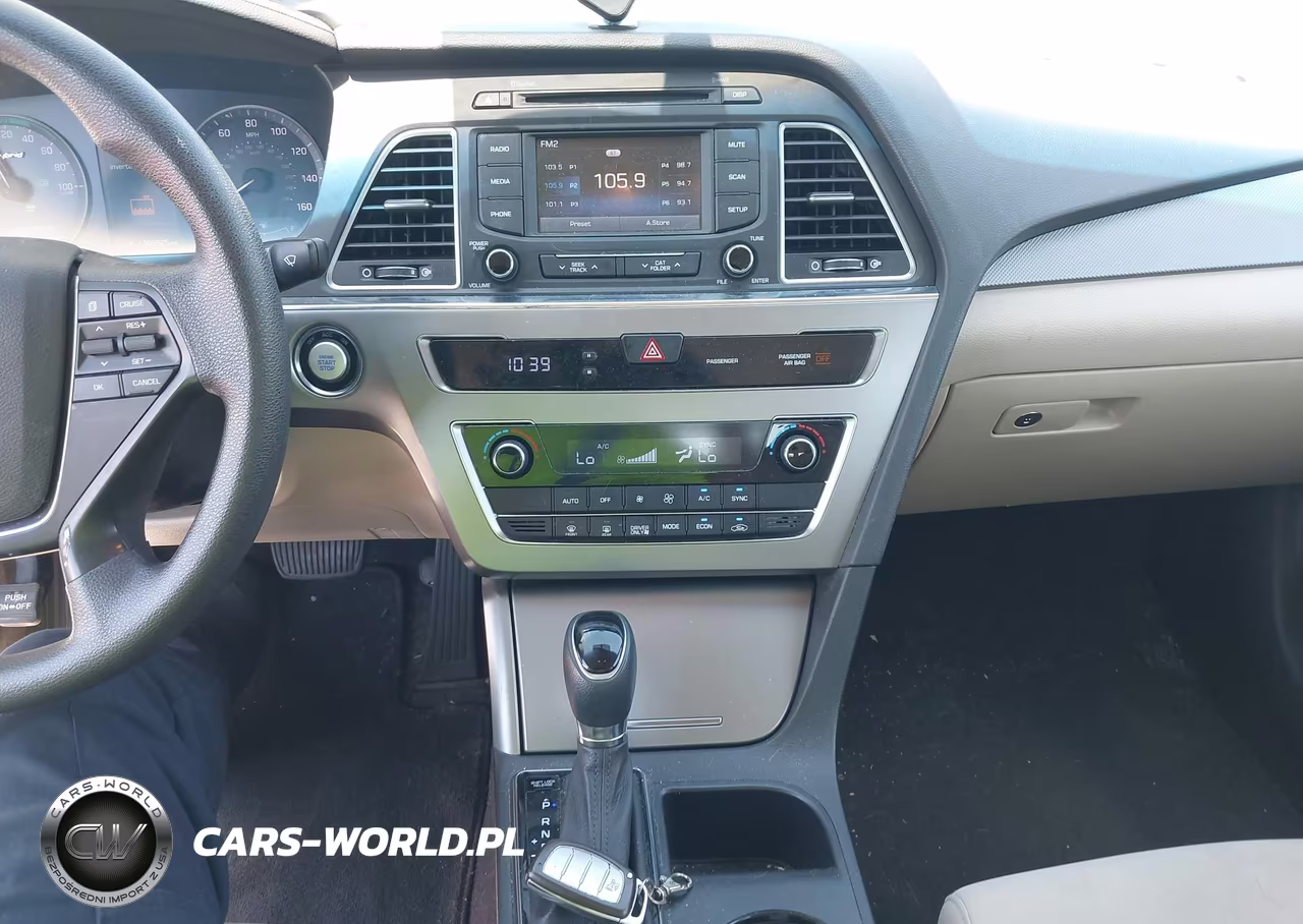 2016 Hyundai Sonata Hybrid Se VIN:KMHE24L17GA037767 - 11
