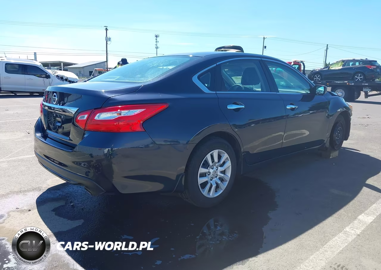 2016 Nissan Altima 2.5 S VIN:1N4AL3AP2GC291057 - 4