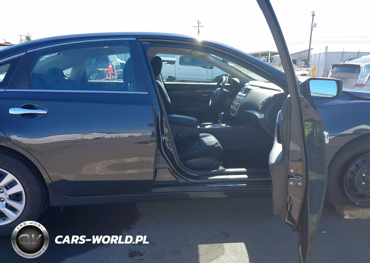 2016 Nissan Altima 2.5 S VIN:1N4AL3AP2GC291057 - 5