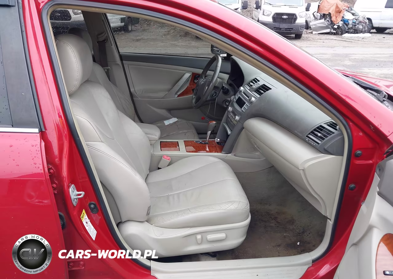 2010 Toyota Camry Xle VIN:4T1BF3EK8AU516776 - 5