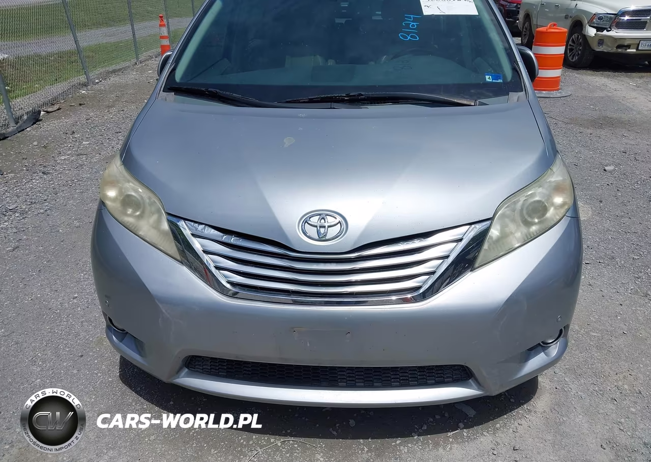 2011 Toyota Sienna Limited VIN:5TDDK3DC2BS024253 - 6