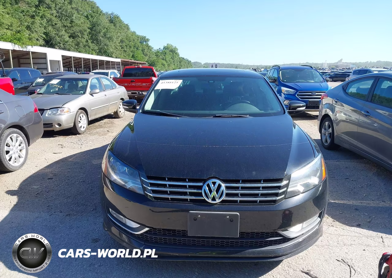 2015 Volkswagen Passat 3.6L V6 Sel Premium VIN:1VWCM7A39FC020190 - 12
