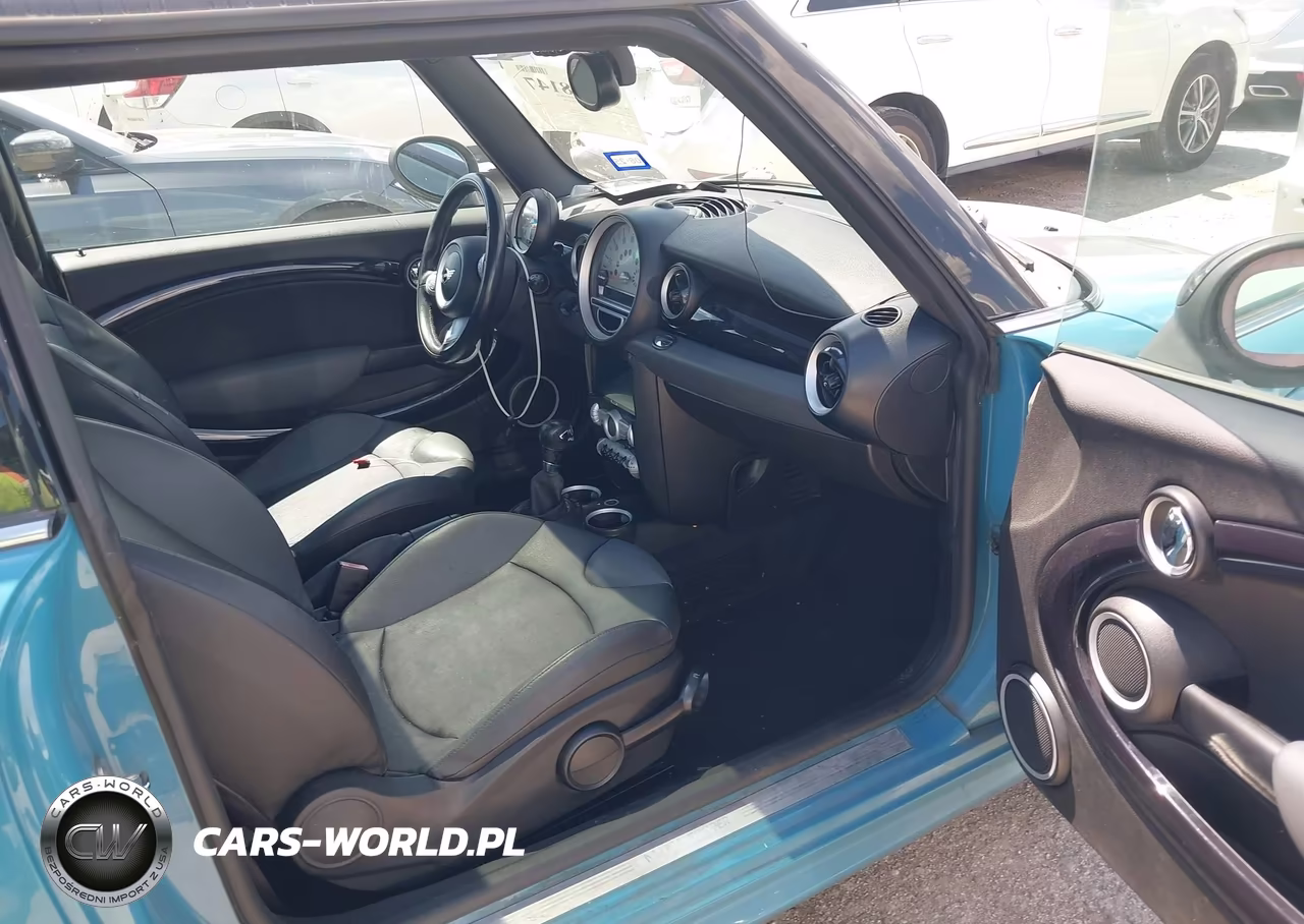 2009 Mini Cooper VIN:WMWMF33579TW76575 - 5