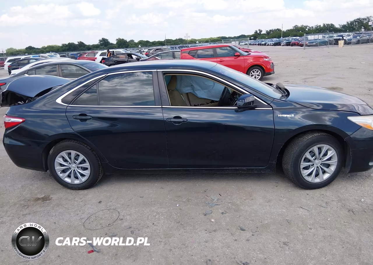 2015 Toyota Camry Hybrid Le VIN:4T1BD1FK5FU152185 - 12
