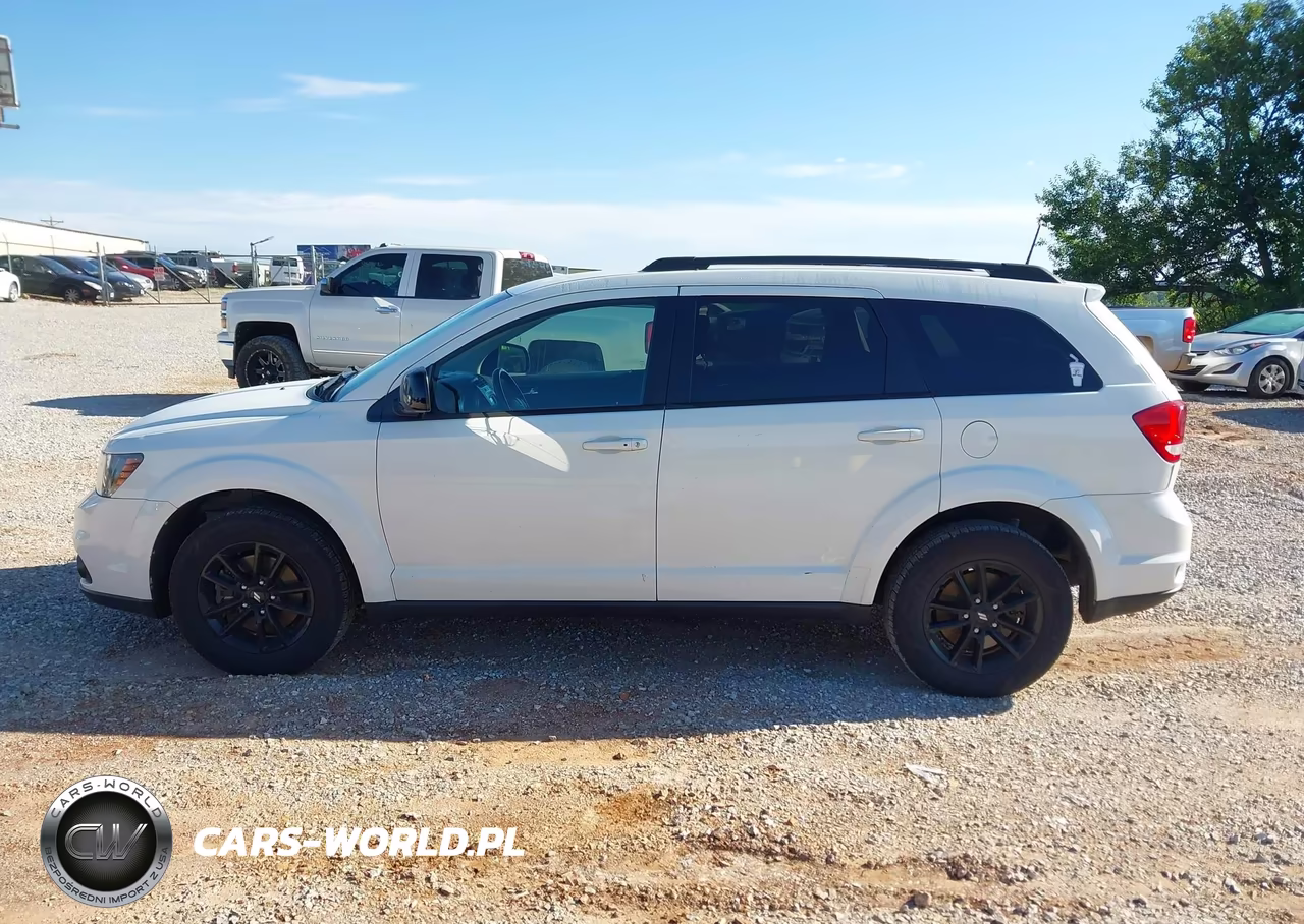 2019 Dodge Journey Se VIN:3C4PDCBB9KT871178 - 14