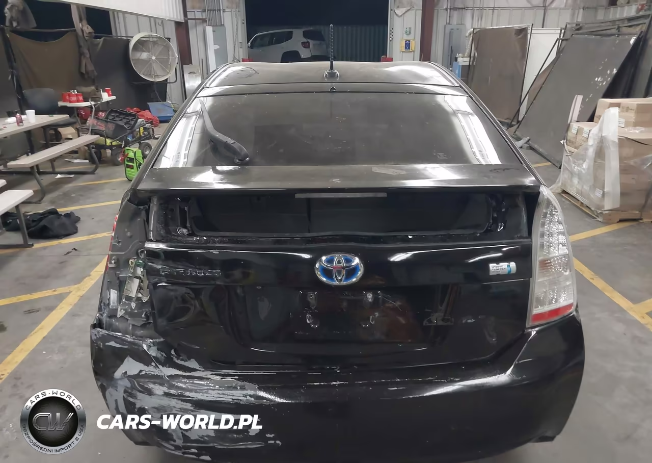 2011 Toyota Prius Four VIN:JTDKN3DU2B0246527 - 16