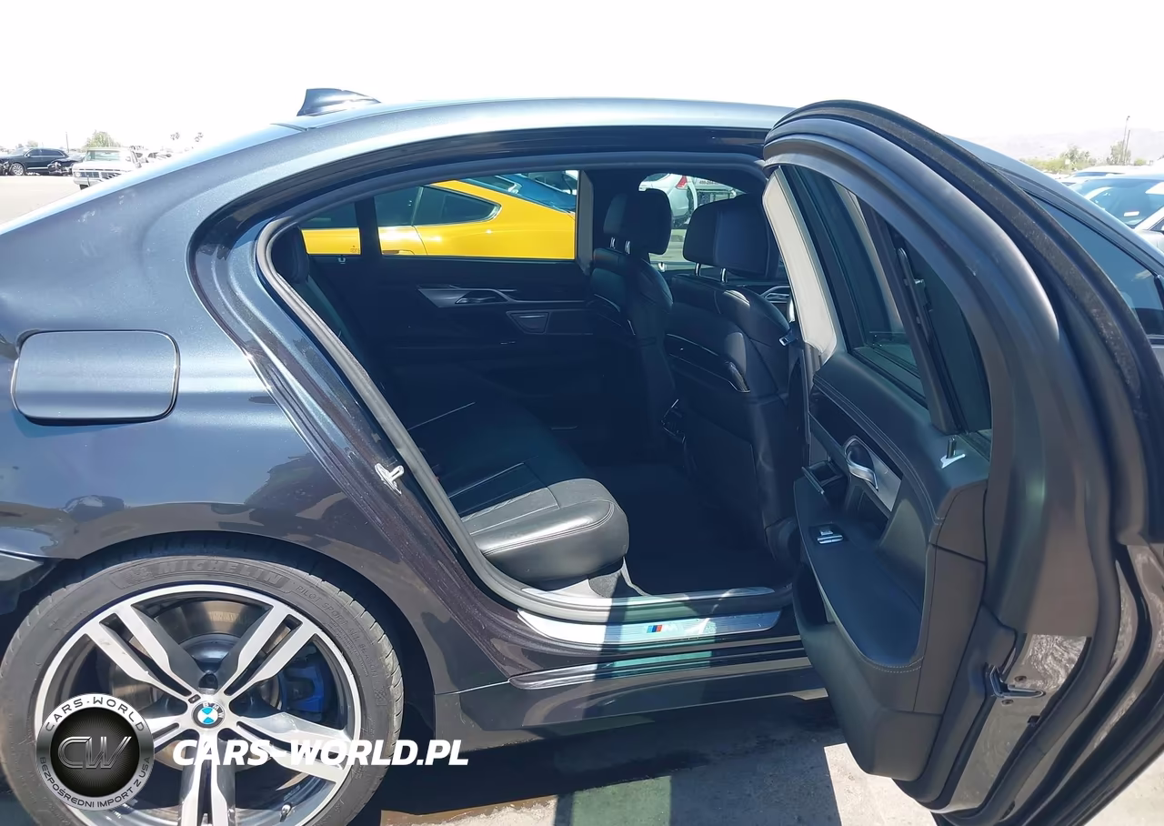 2018 BMW 7 Series 750I VIN:WBA7F0C54JGM22590 - 8
