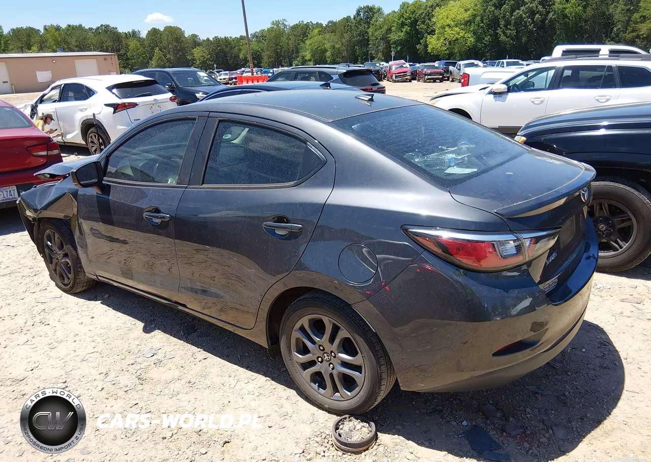 2019 Toyota Yaris Le VIN:3MYDLBYVXKY520155 - 3
