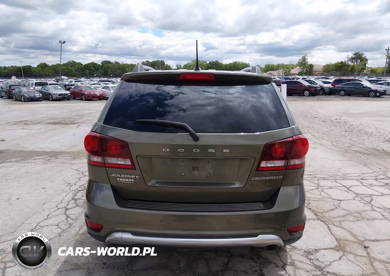 2017 Dodge Journey Crossroad Plus VIN:3C4PDCGB7HT559703 - 16