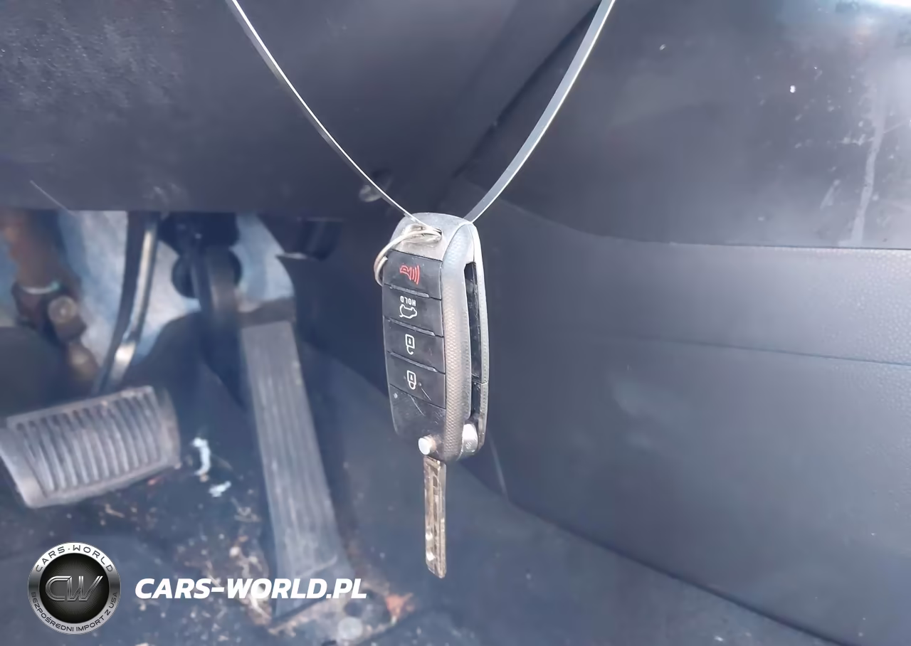 2015 Kia Soul VIN:KNDJN2A29F7201171 - 11