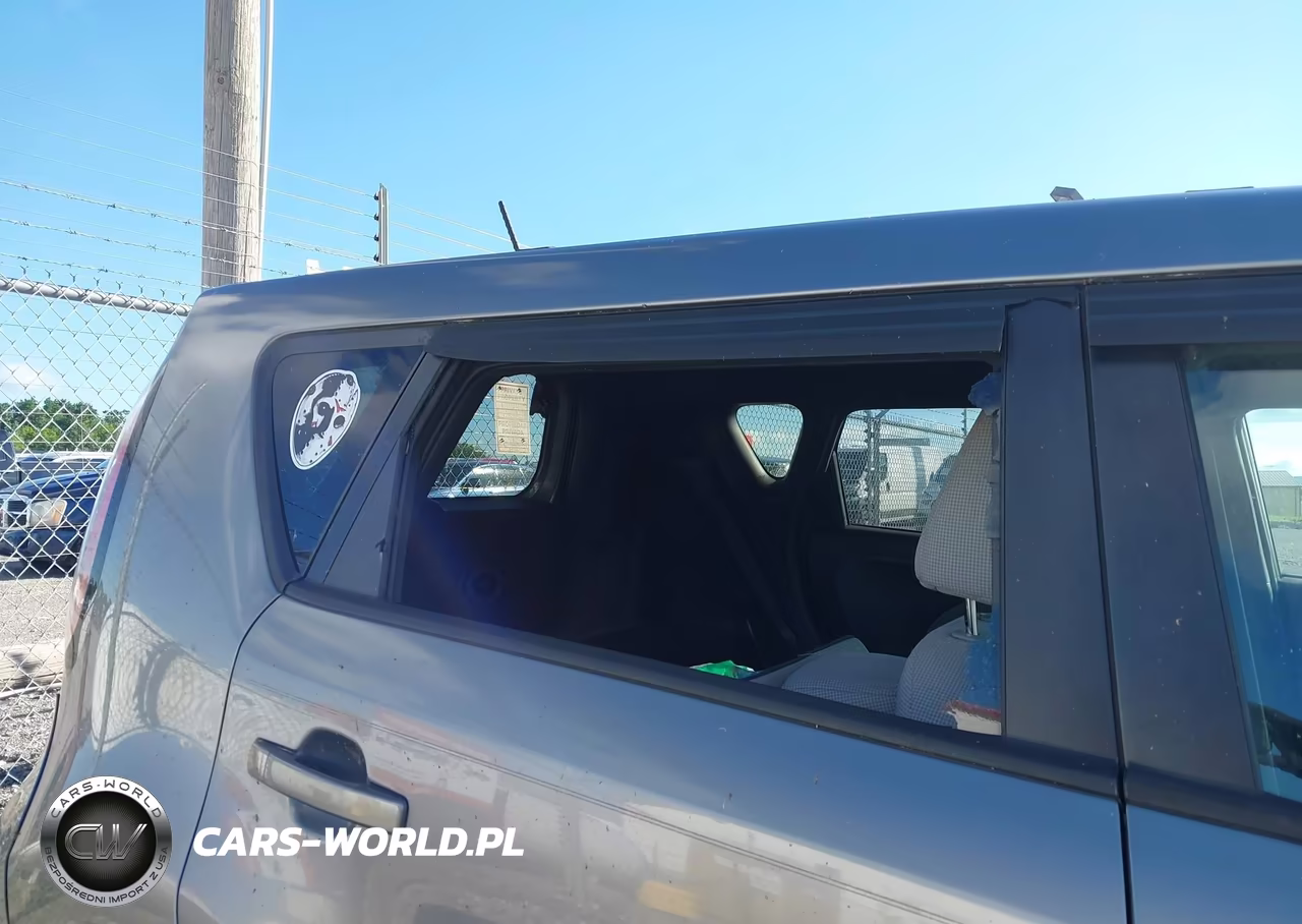 2015 Kia Soul VIN:KNDJN2A29F7201171 - 12