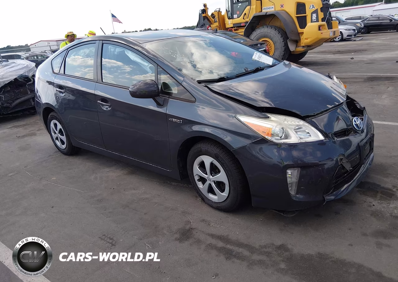2014 Toyota Prius Two – zdjęcie 1 z 16