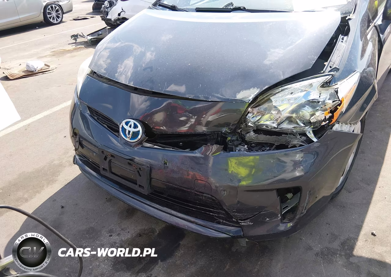 2014 Toyota Prius Two VIN:JTDKN3DU1E0376061 - 6