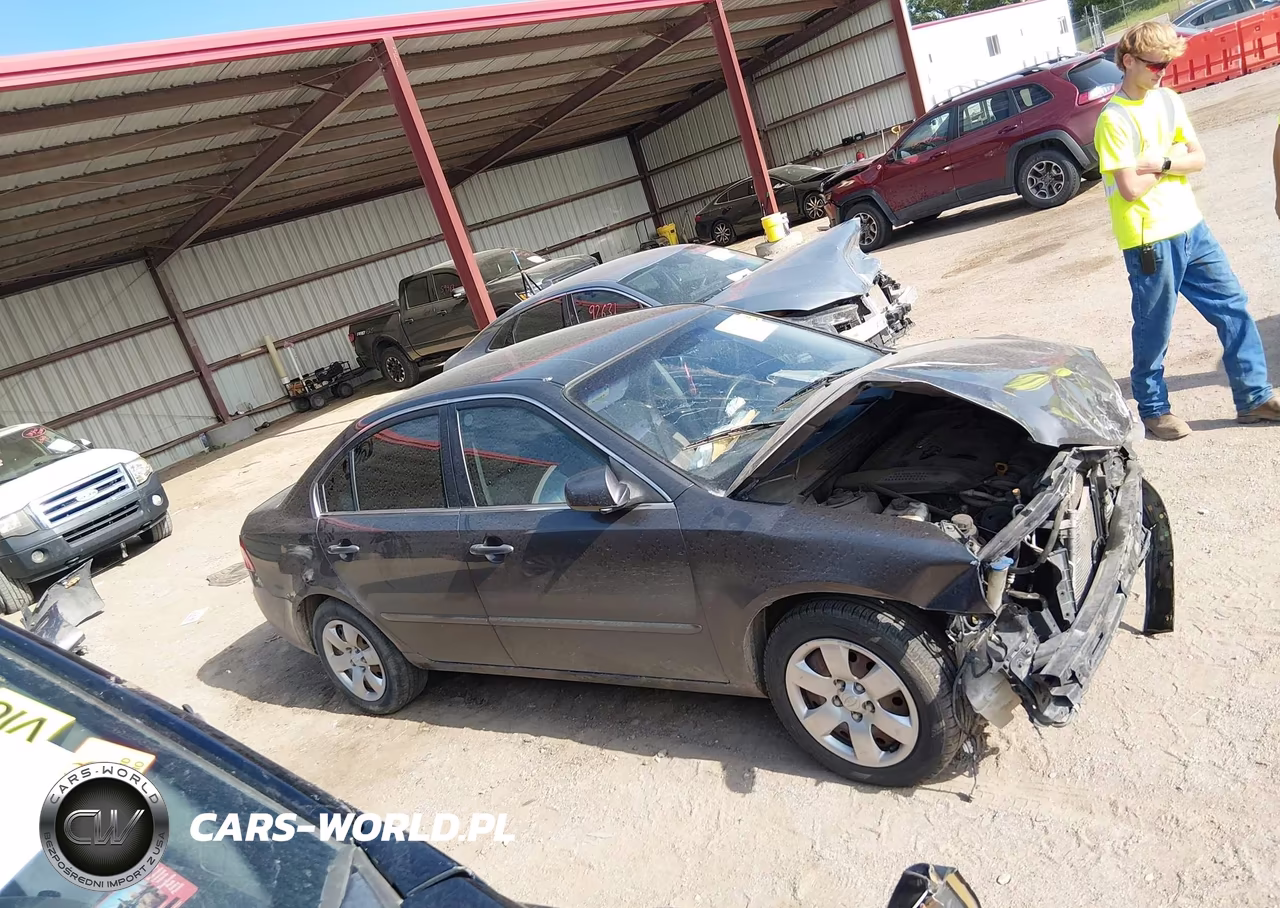 2008 Kia Optima Lx VIN:KNAGE123285257346 - 14