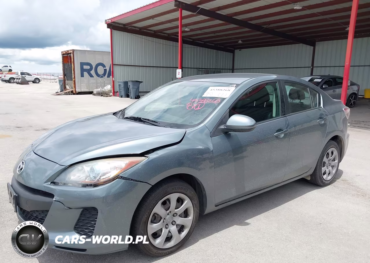 2013 Mazda Mazda3 I Sport VIN:JM1BL1UP2D1753204 - 17
