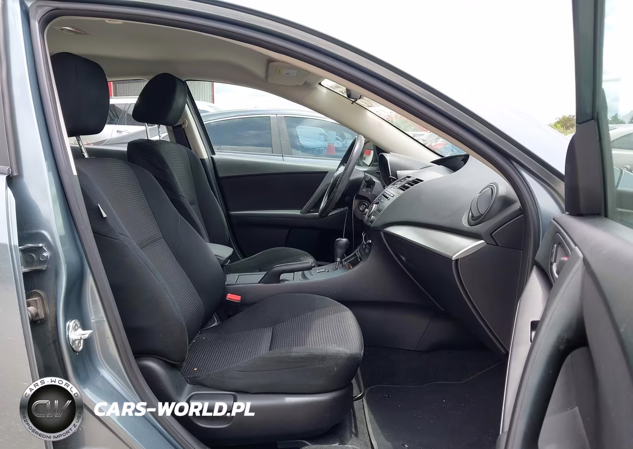 2013 Mazda Mazda3 I Sport VIN:JM1BL1UP2D1753204 - 5