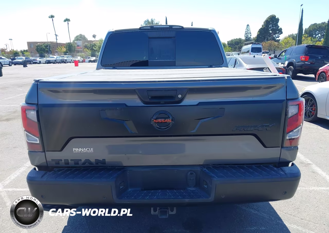 2021 Nissan Titan Pro-4X 4X4 VIN:1N6AA1ED1MN526145 - 16