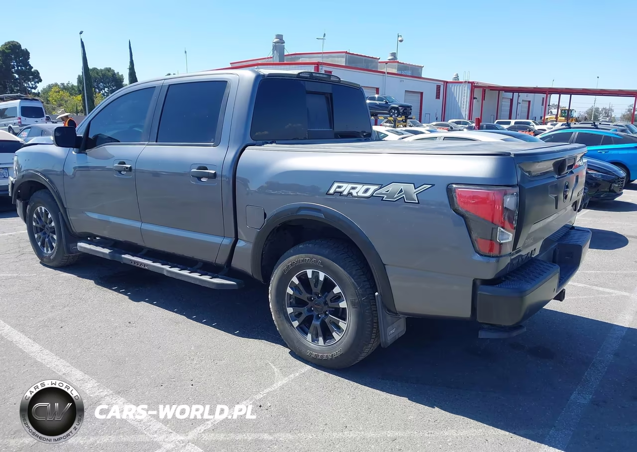 2021 Nissan Titan Pro-4X 4X4 VIN:1N6AA1ED1MN526145 - 3