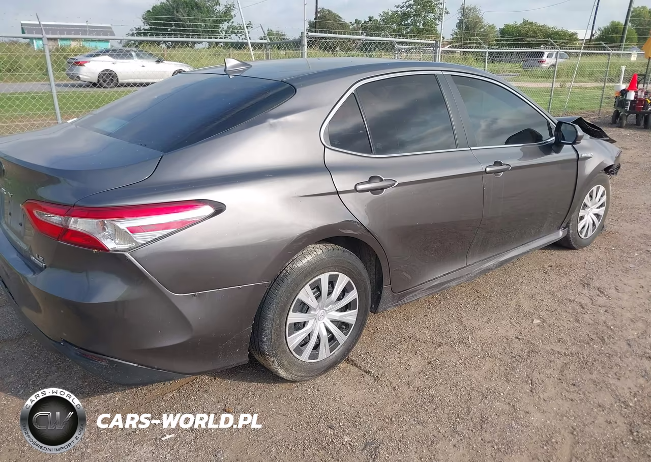 2019 Toyota Camry Hybrid Le VIN:4T1B31HK8KU516352 - 4