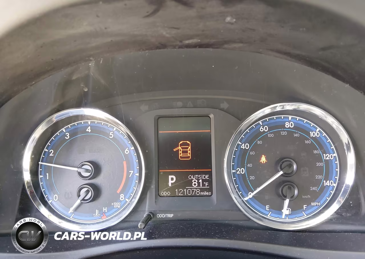 2018 Toyota Corolla Le VIN:5YFBURHE0JP800662 - 7