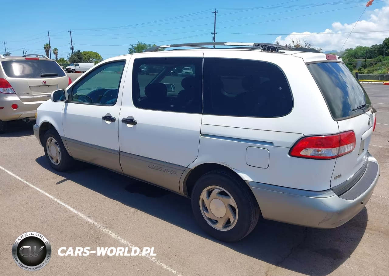 2002 Toyota Sienna Le VIN:4T3ZF13C12U452393 - 3
