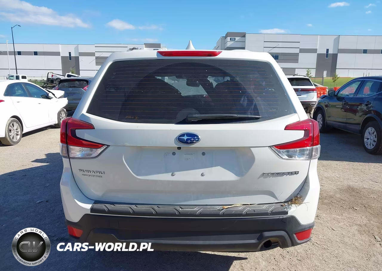 2023 Subaru Forester VIN:JF2SKAAC1PH413589 - 15