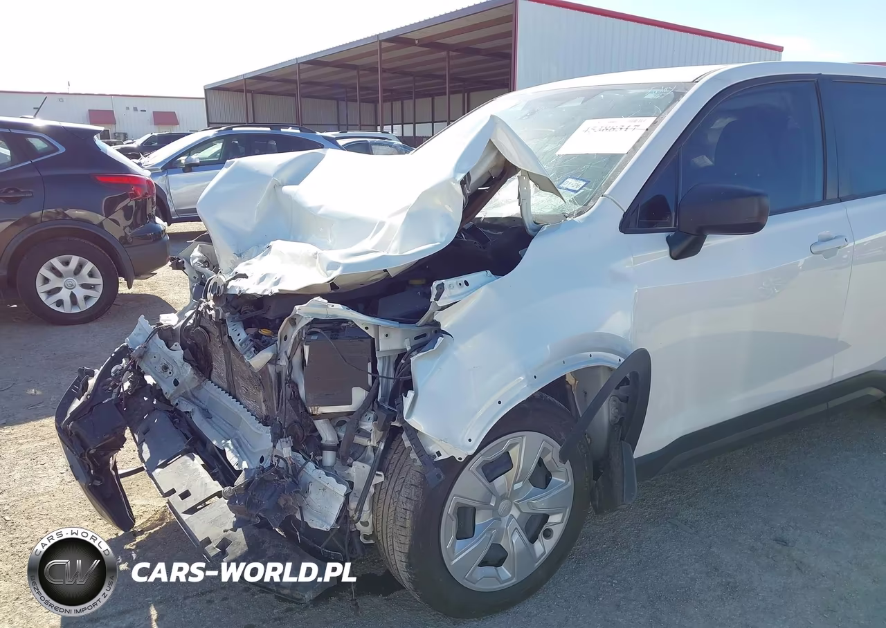 2023 Subaru Forester VIN:JF2SKAAC1PH413589 - 6