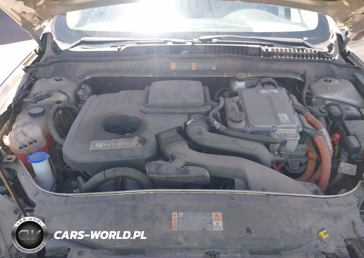 2018 Ford Fusion Hybrid S VIN:3FA6P0UU2JR209444 - 10