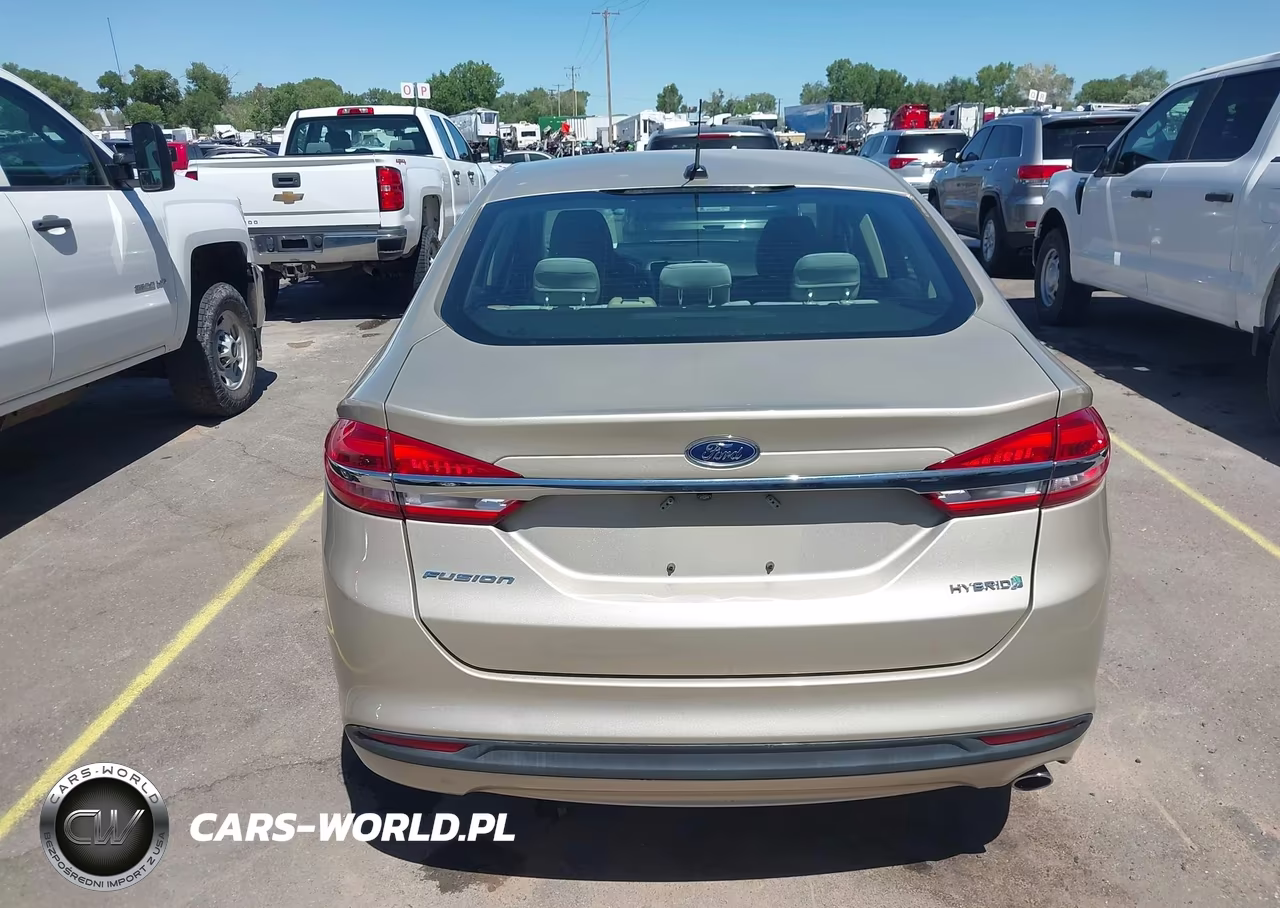 2018 Ford Fusion Hybrid S VIN:3FA6P0UU2JR209444 - 16