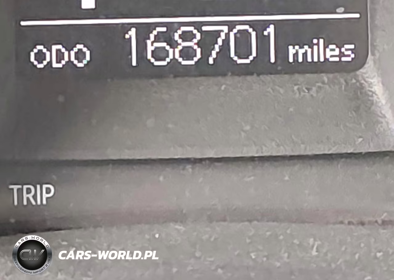 2016 Toyota Corolla S Plus VIN:5YFBURHE4GP476656 - 15