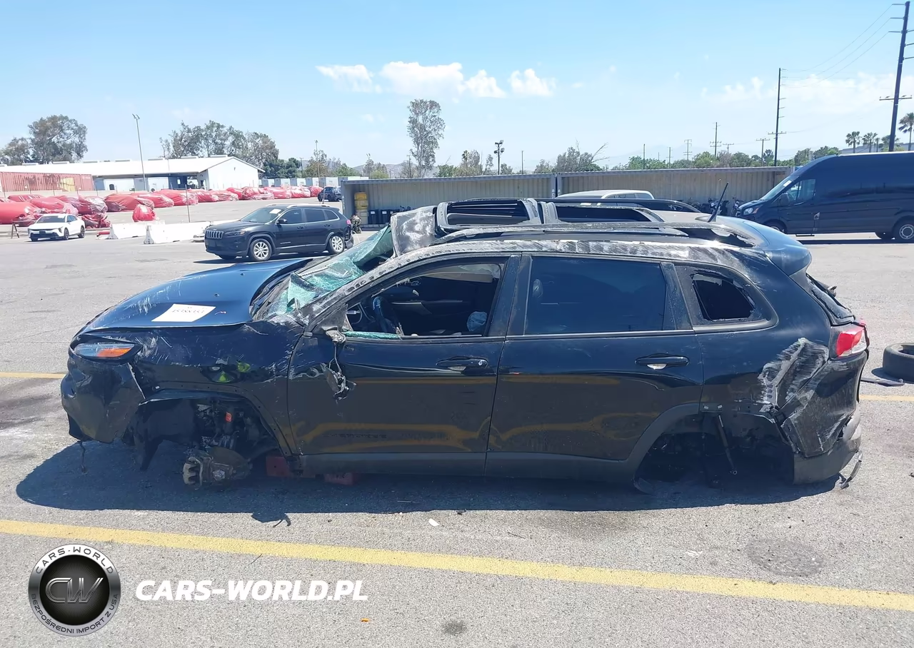 2018 Jeep Cherokee Limited 4X4 VIN:1C4PJMDXXJD540959 - 14