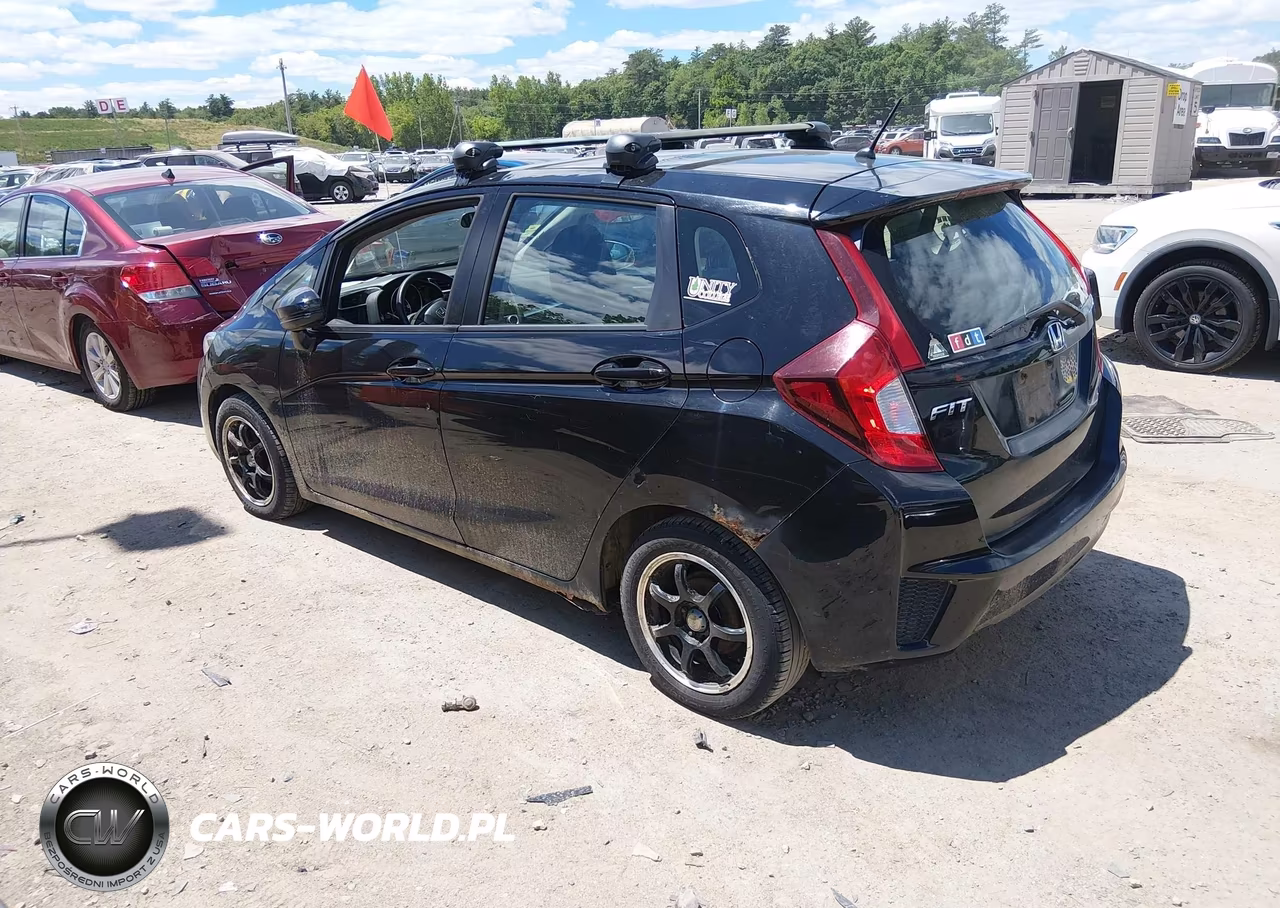 2015 Honda Fit Lx VIN:3HGGK5G55FM766367 - 3