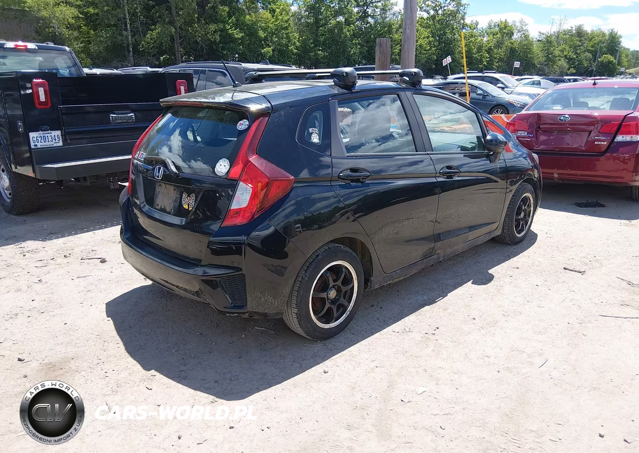 2015 Honda Fit Lx VIN:3HGGK5G55FM766367 - 4