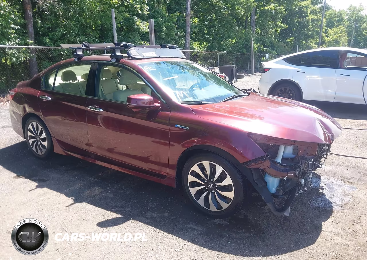 2017 Honda Accord Hybrid Touring – zdjęcie 1 z 17