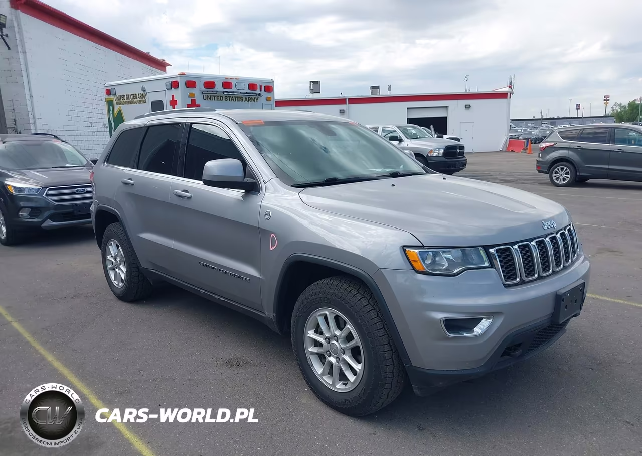 2018 Jeep Grand Cherokee Laredo E 4X4
