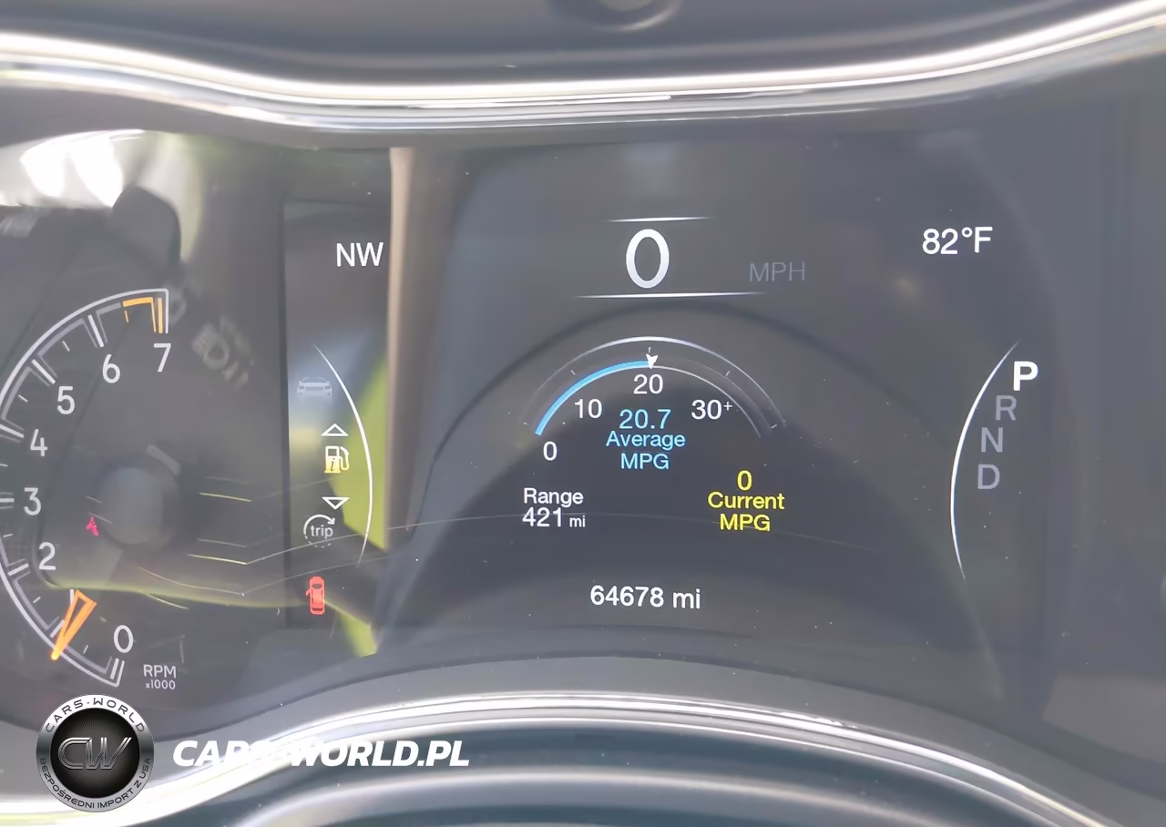 2018 Jeep Grand Cherokee Laredo E 4X4 VIN:1C4RJFAG5JC452609 - 7
