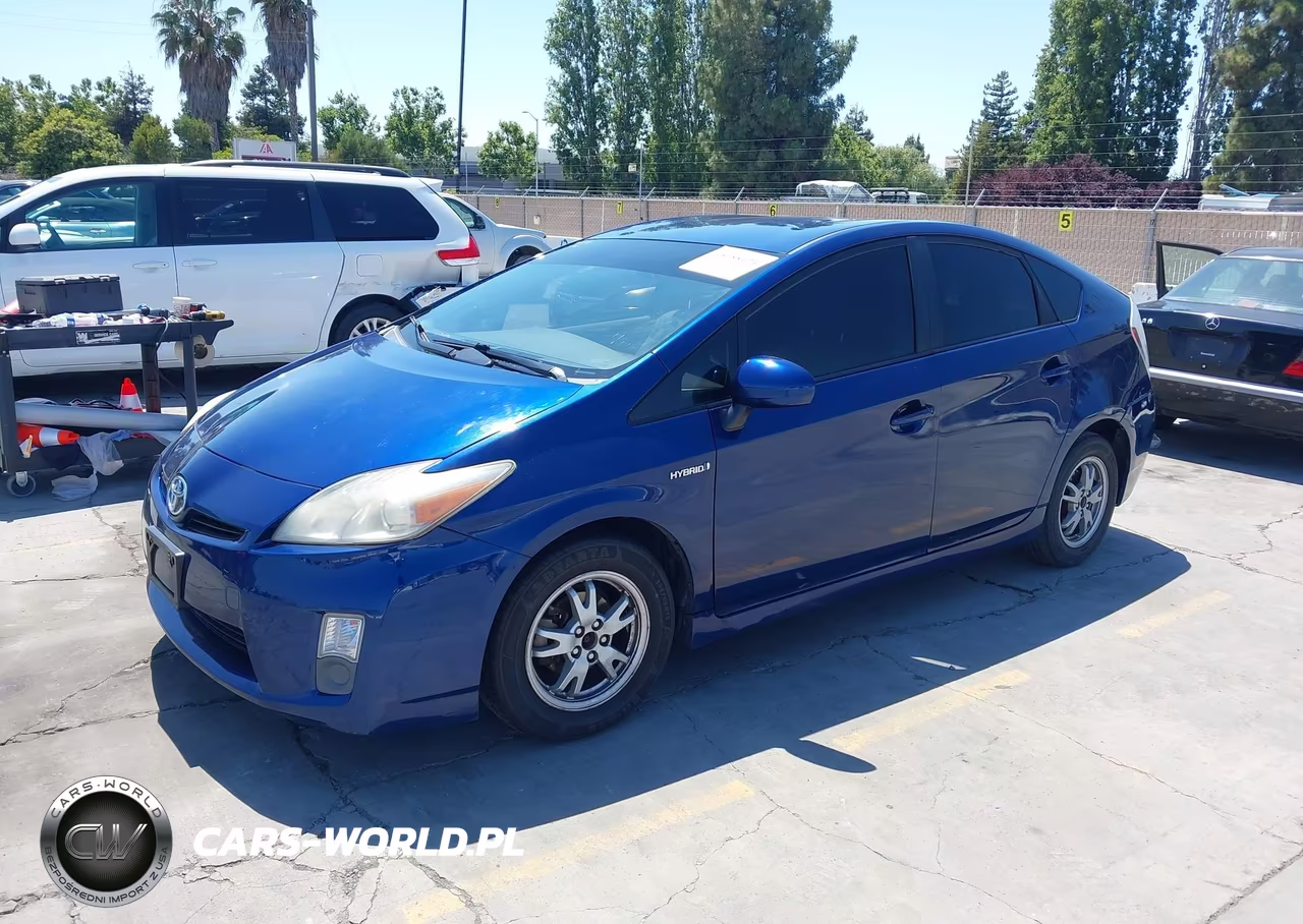 2011 Toyota Prius Three VIN:JTDKN3DU4B0315394 - 2