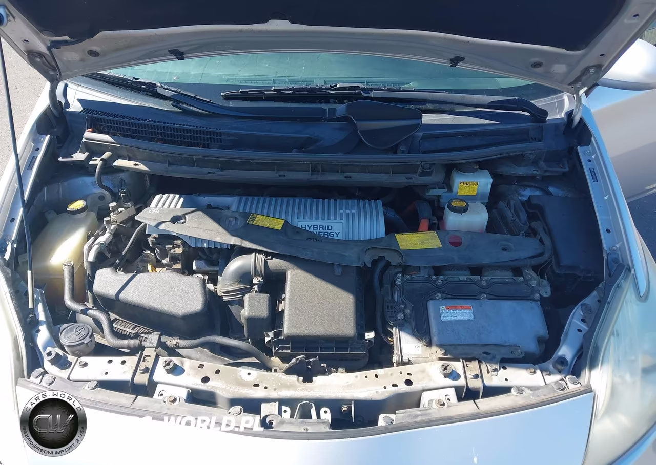 2012 Toyota Prius Three VIN:JTDKN3DU9C5436362 - 10
