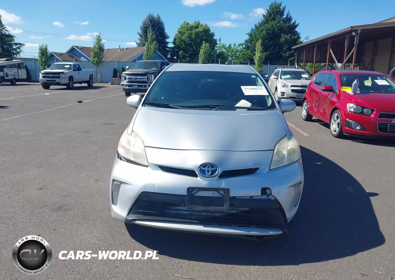 2012 Toyota Prius Three VIN:JTDKN3DU9C5436362 - 12
