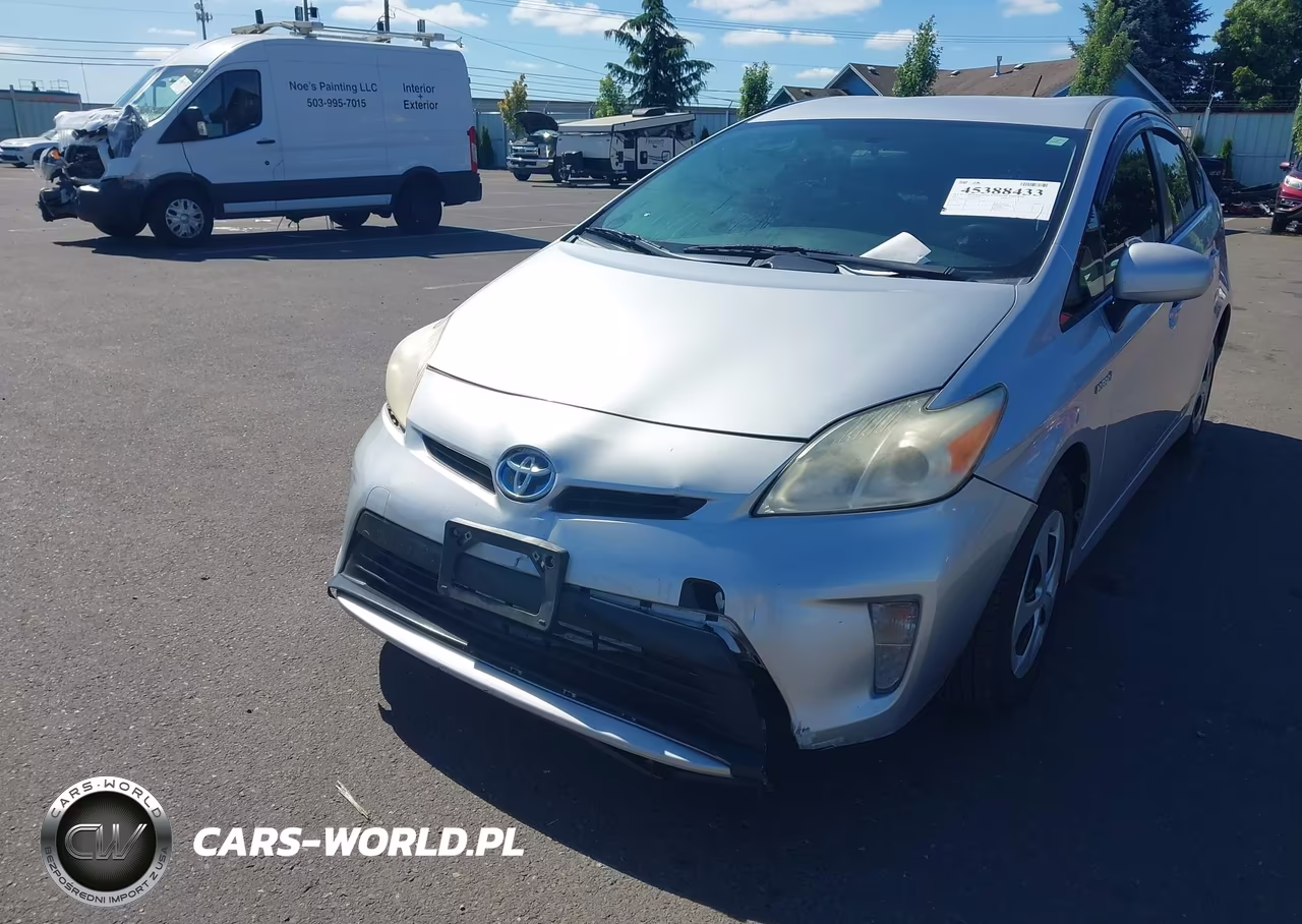 2012 Toyota Prius Three VIN:JTDKN3DU9C5436362 - 6