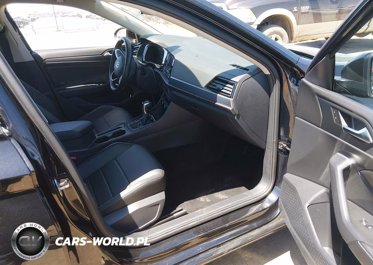 2024 Volkswagen Jetta 1.5T Se VIN:3VWEM7BU8RM050879 - 5