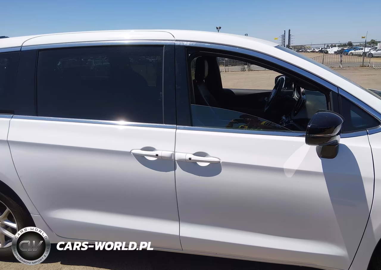 2025 Chrysler Pacifica Select VIN:2C4RC1BG0SR579398 - 13
