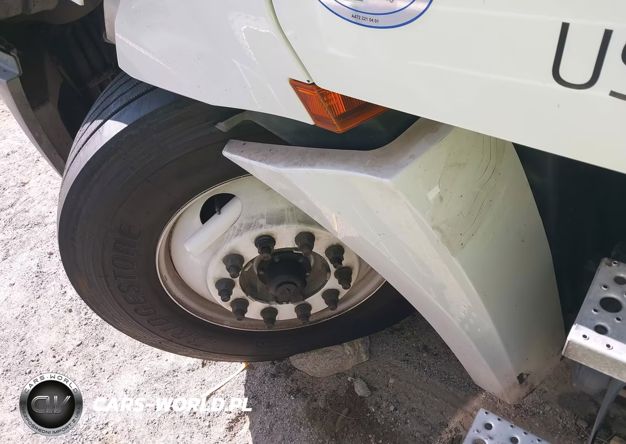 2019 Freightliner New Cascadia 126 VIN:3AKJHLDR7KSKF8128 - 14